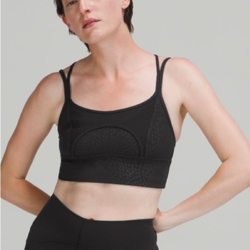 Lululemon sports bra